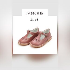 LAMOUR sz 11 Ollie T-Strap Leather Mary Jane